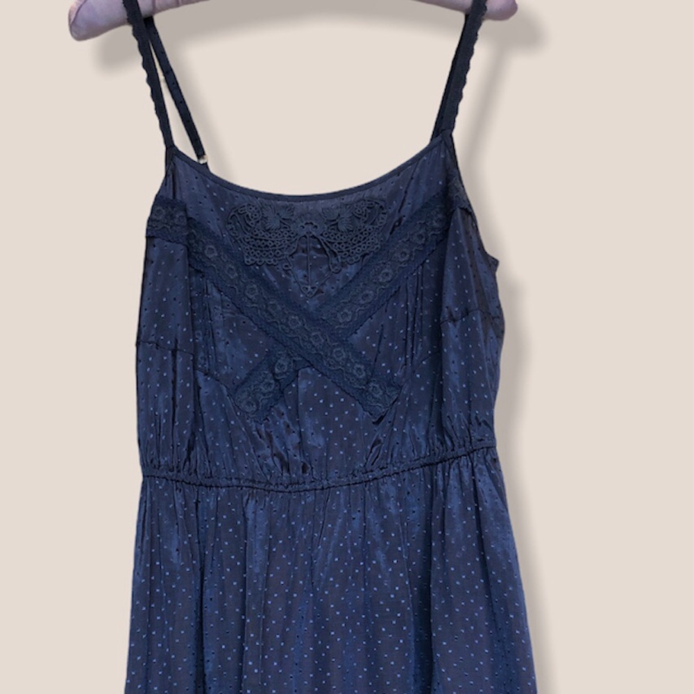 NWT Willow & Clay Navy Dress
